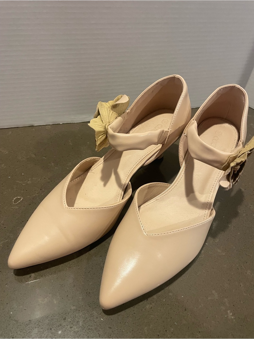 Pointed Toe Ankle Strap Heels in Light Beige with Bow Accent